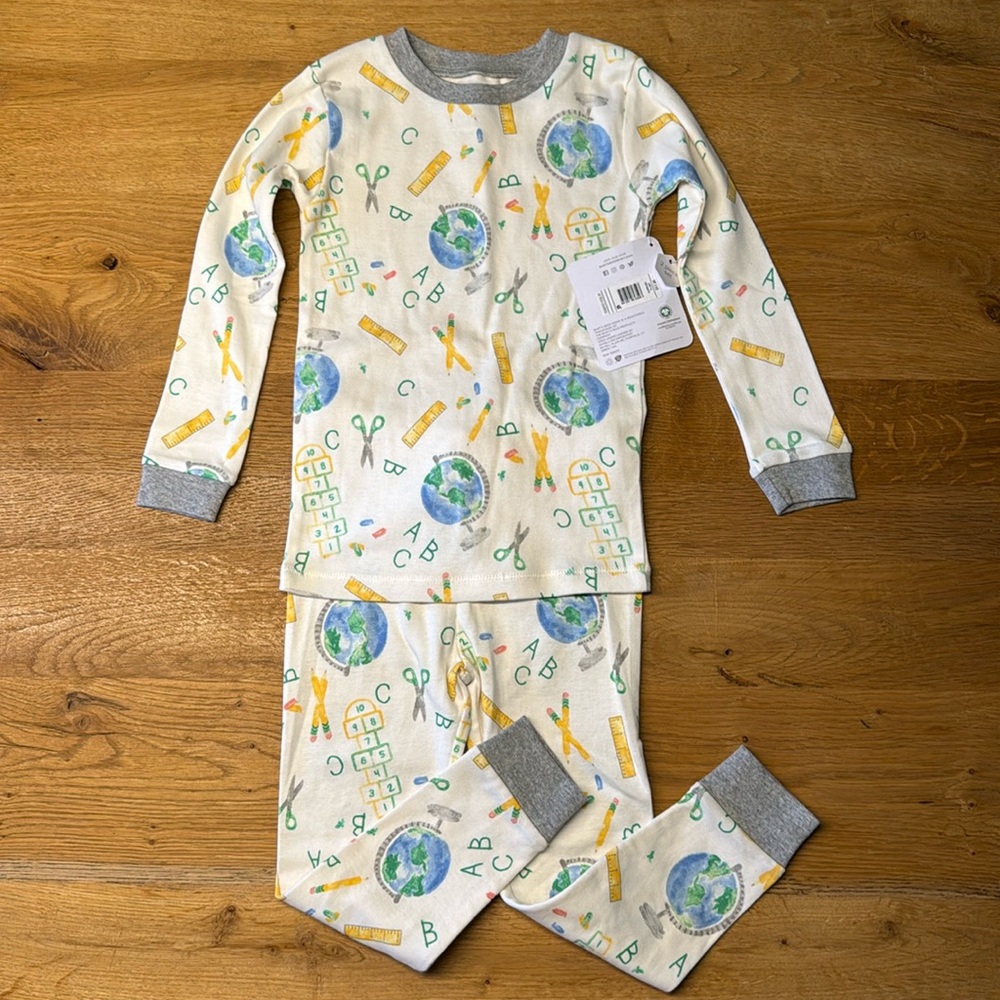 NWT Burt’s Bees Toddler School-Themed Pajamas